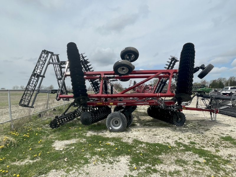 2024 Case IH 335VTB Vertical Tillage