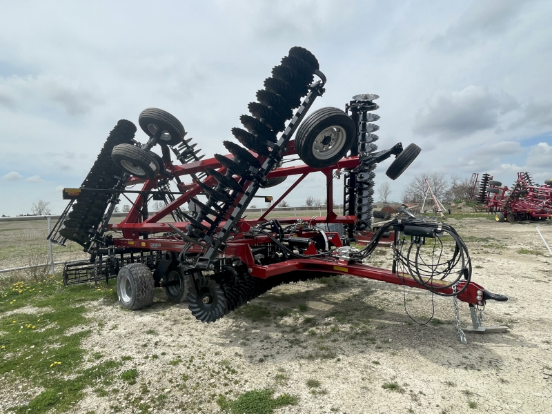 2024 Case IH 335VTB Vertical Tillage