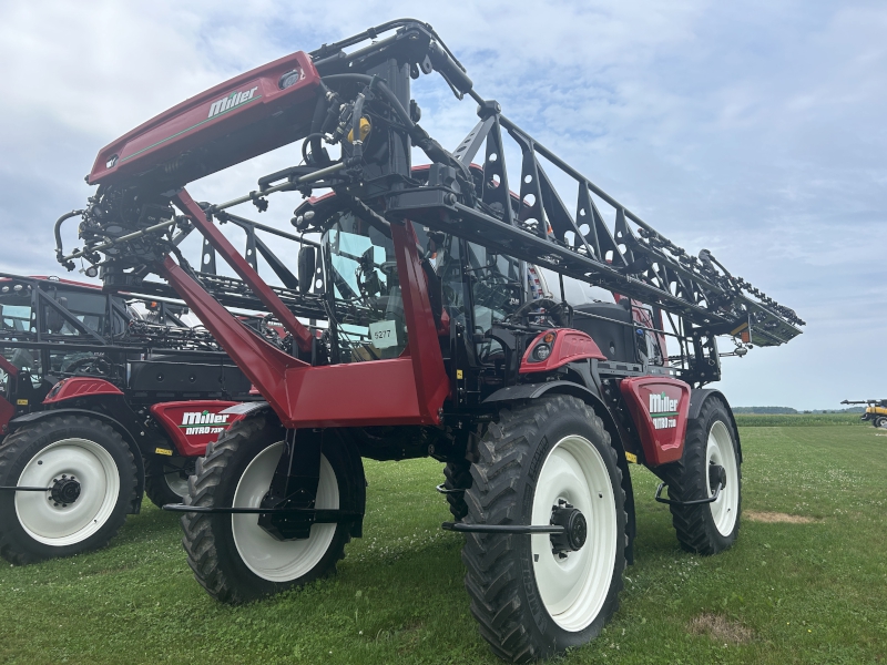 2024 Miller NITRO 7310 Sprayer/High Clearance