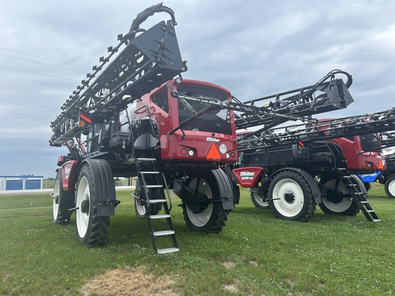 2024 Miller NITRO 7310 Sprayer/High Clearance