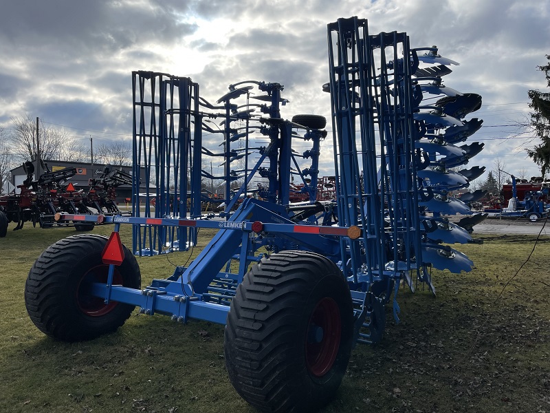 2023 LEMKEN RUBIN12 8M Compact Disc