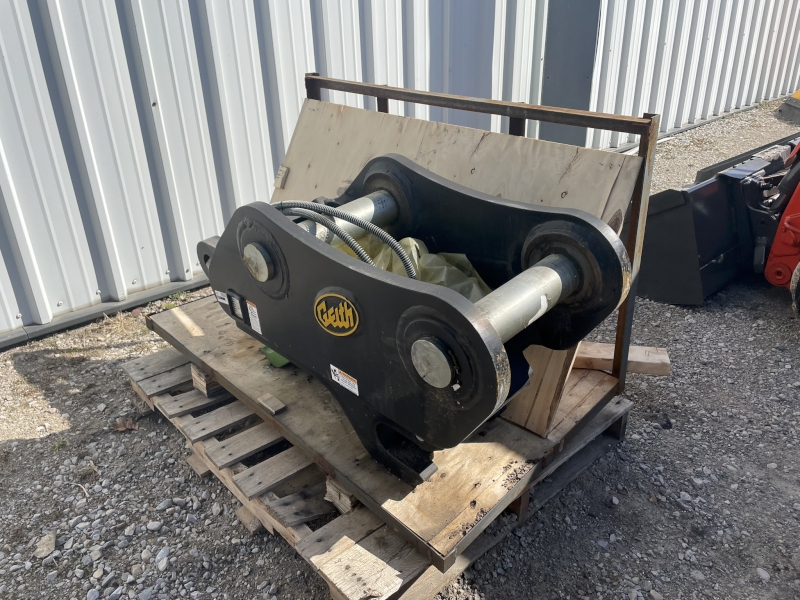 2023 Geith COUPLER Excavator Attachment