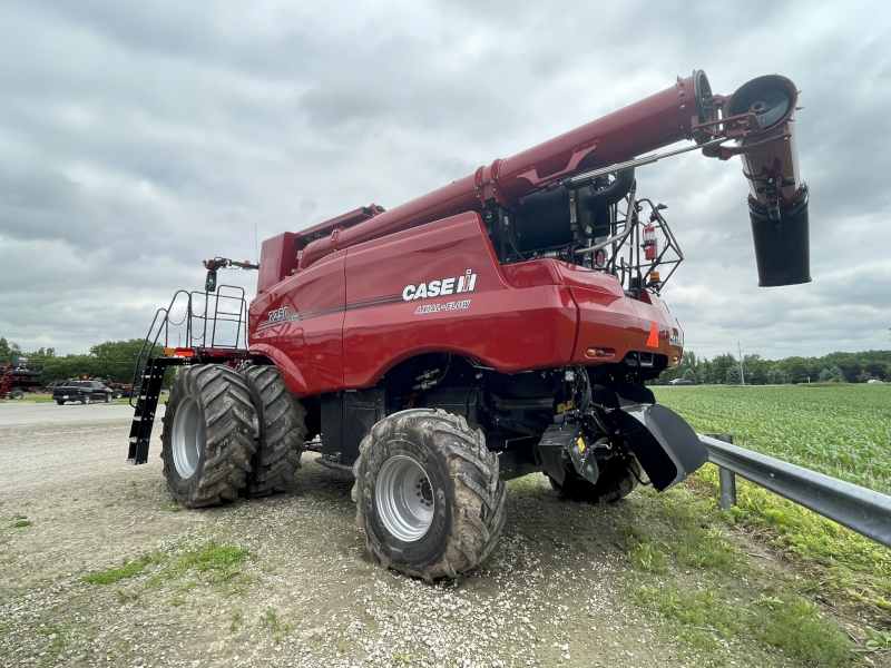 2023 Case IH 7250 Combine