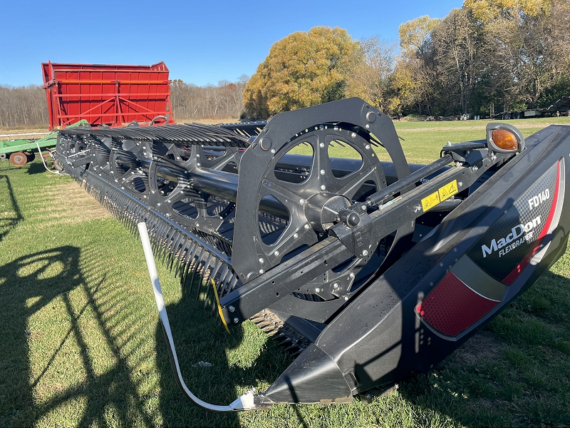 2019 MacDon FD140 Header Draper Flex