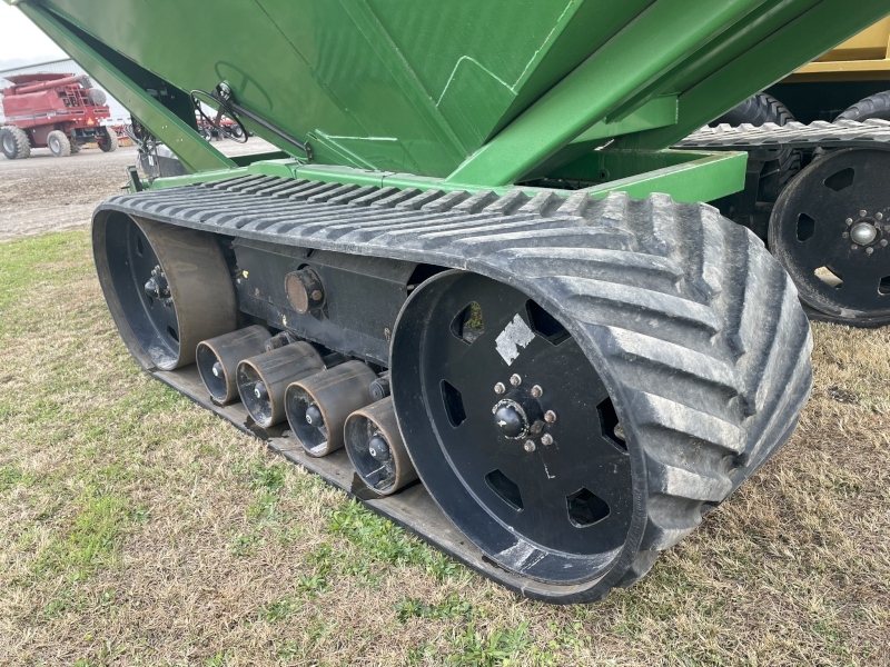 2015 J&M 1326-22 Grain Cart