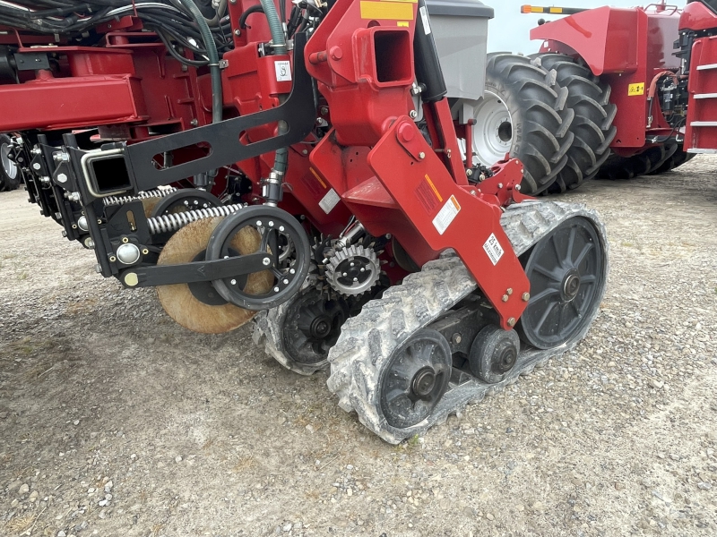 2022 Case IH 2150-16R Planter
