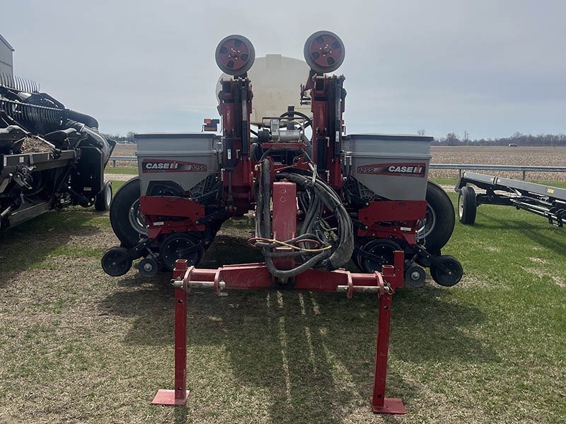 2014 Case IH 1255-16R Planter