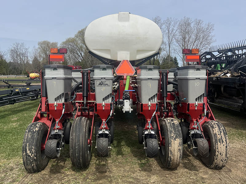 2014 Case IH 1255-16R Planter