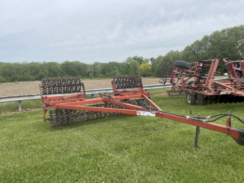 2020 R J Equipment RJF2020 Packer