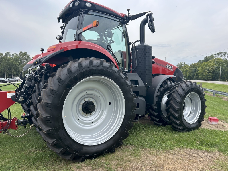 2026 Case IH MAGNUM 265 Tractor