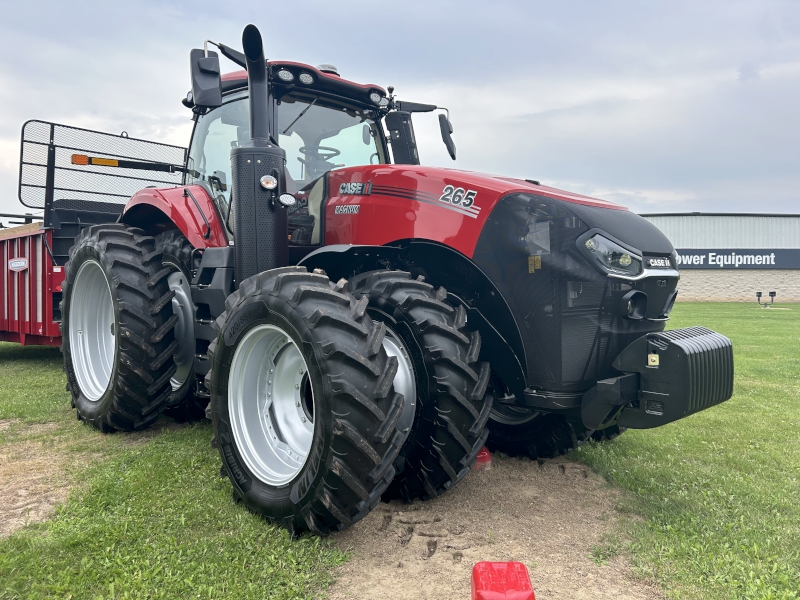 2026 Case IH MAGNUM 265 Tractor