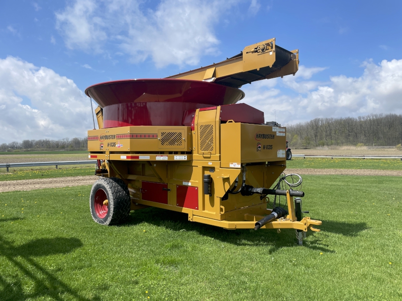 2025 Haybuster H-1135 Tub Grinder