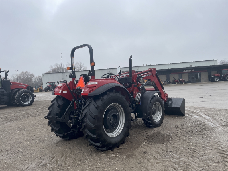 2017 Case IH FARMALL 85C Tractor