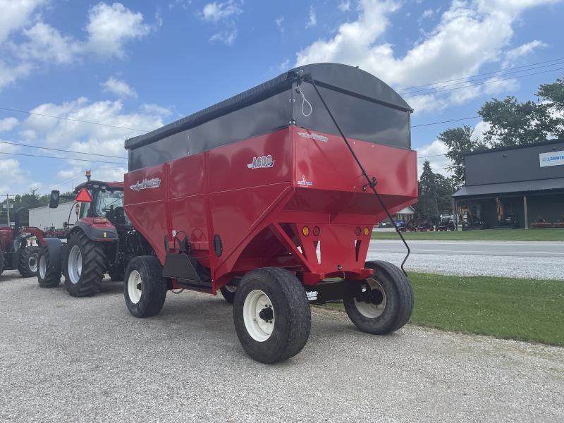 2026 AgriMaster A600 Gravity Box