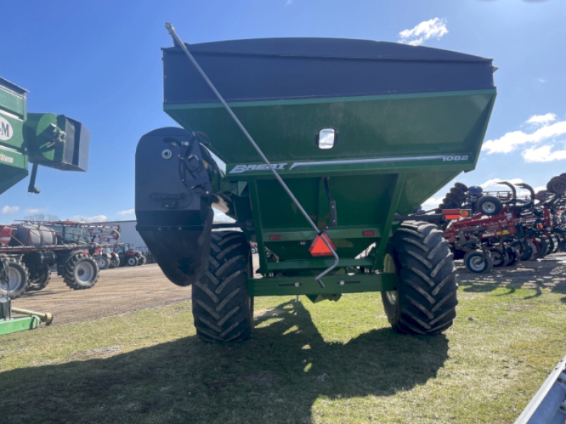 2015 Brent 1082 Grain Cart