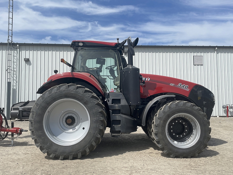 2024 Case IH MAGNUM 340 Tractor