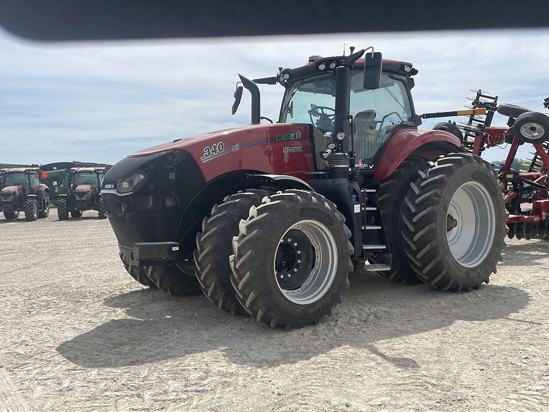 2024 Case IH MAGNUM 340 Tractor