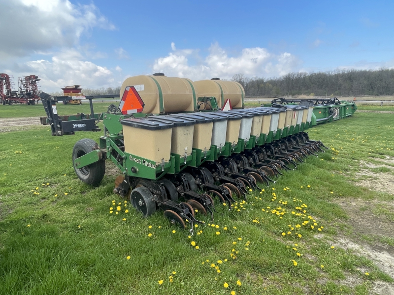 Great Plains 18FT Planter