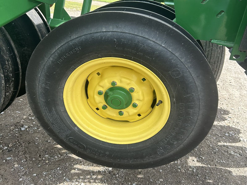 2012 John Deere 455 Drill