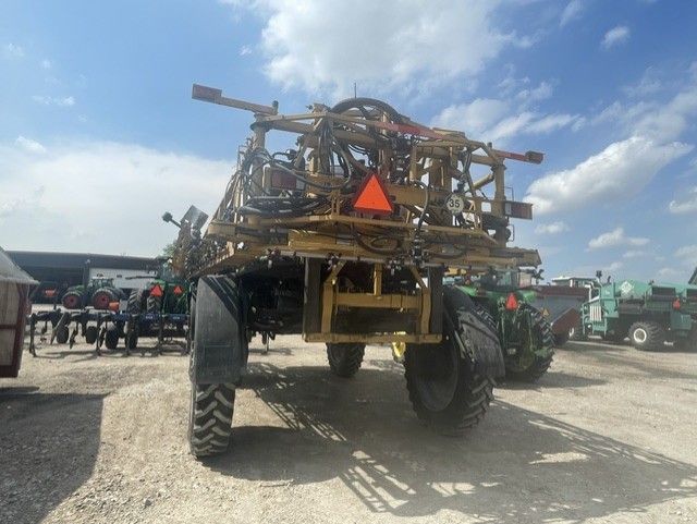 RoGator RG1300 Sprayer/High Clearance