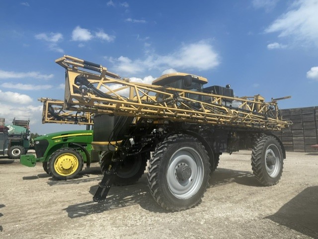 RoGator RG1300 Sprayer/High Clearance