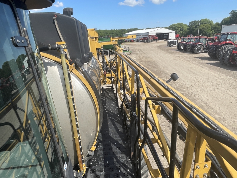 2013 RoGator RG1300 Sprayer/High Clearance