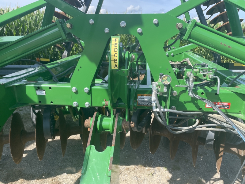2013 John Deere 2623 Harrow