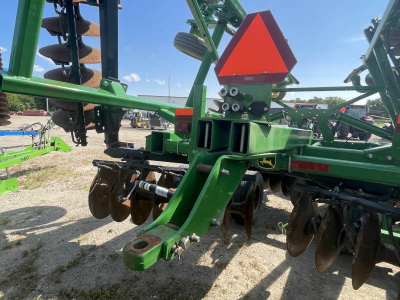 2013 John Deere 2623 Harrow