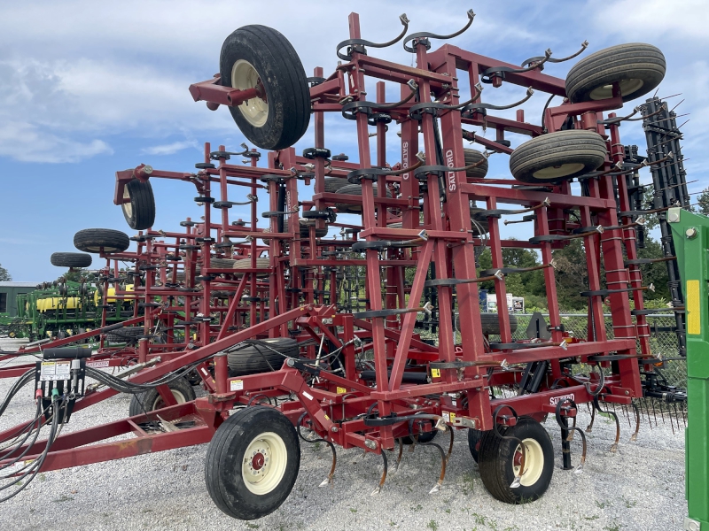 2012 Salford 700-44 Field Cultivator