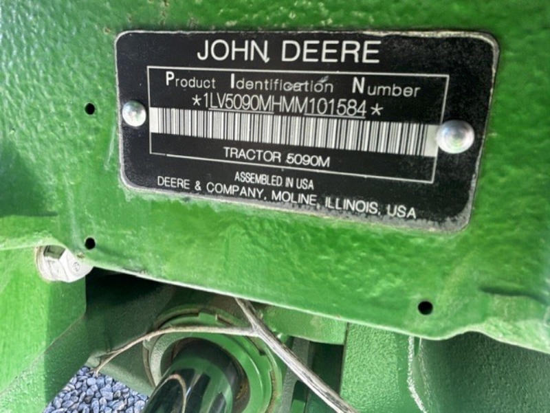 2021 John Deere 5090 Tractor