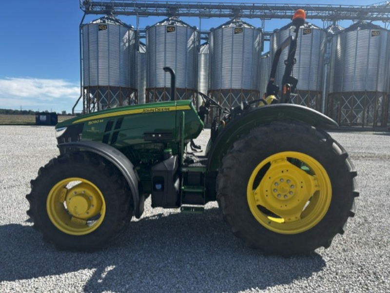 2021 John Deere 5090 Tractor