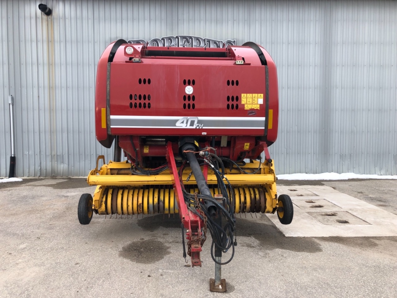 2015 New Holland Rollbelt 450 Baler/Round