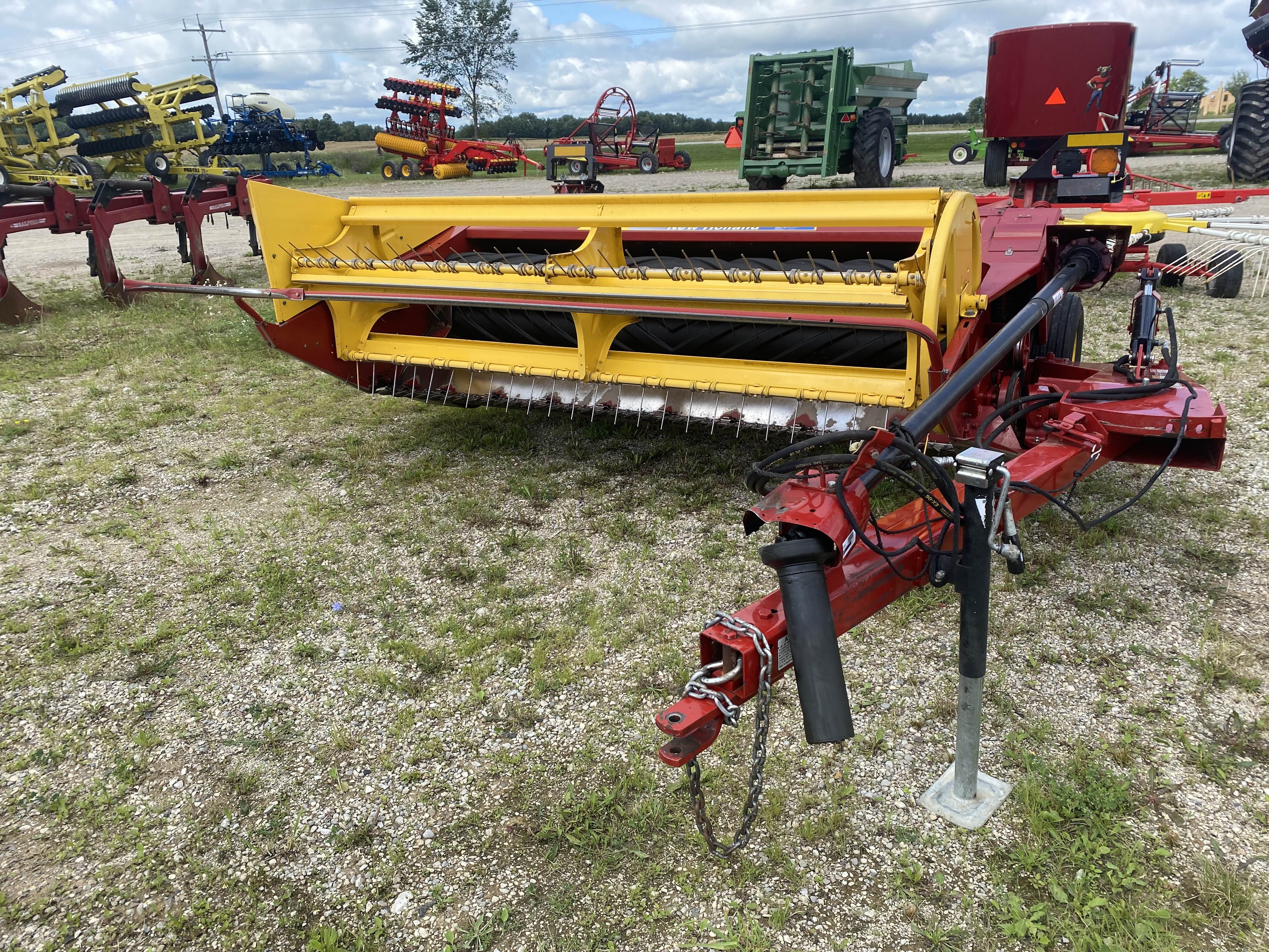 2012 New Holland 488 Mower Conditioner