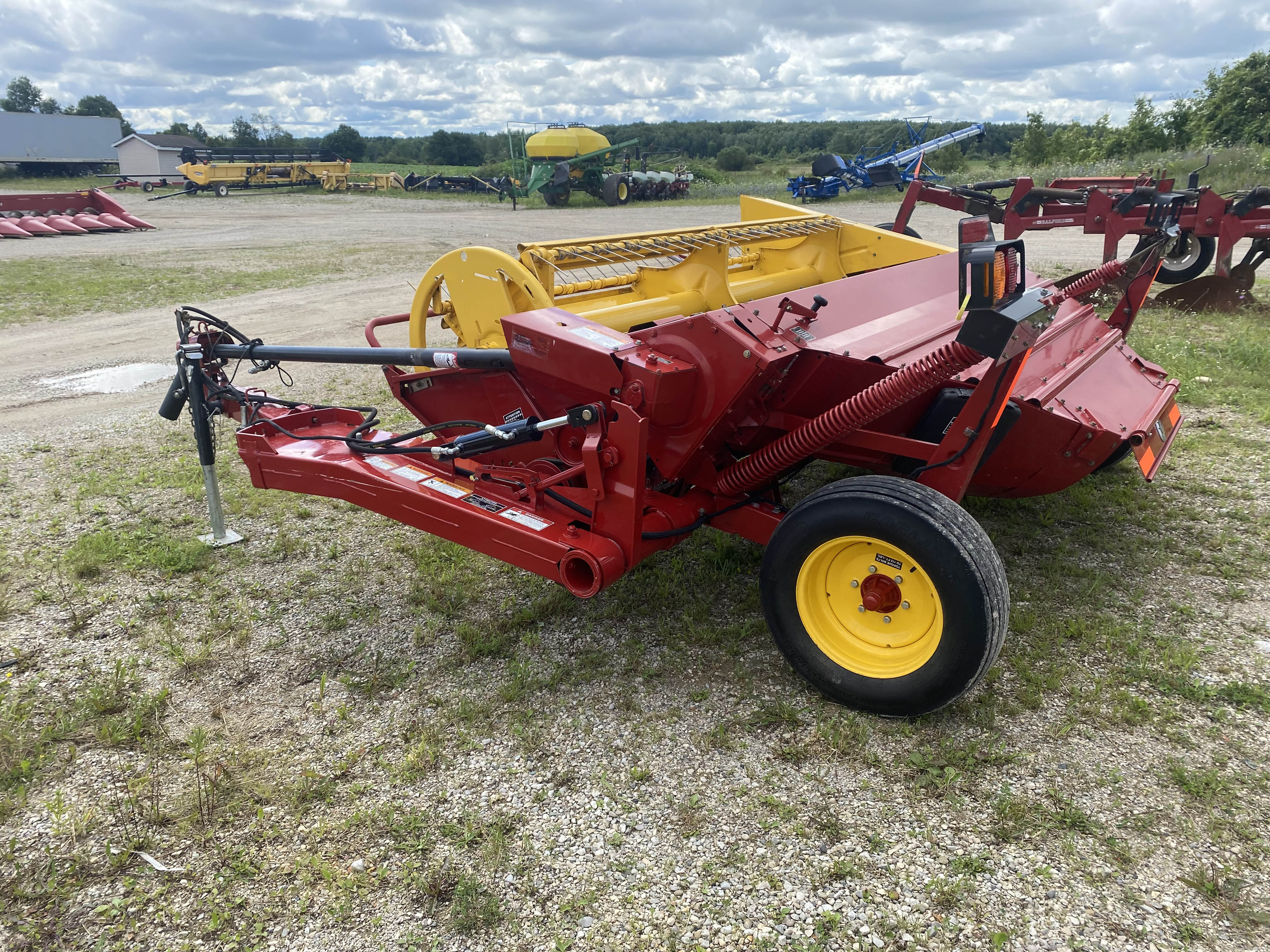 2012 New Holland 488 Mower Conditioner