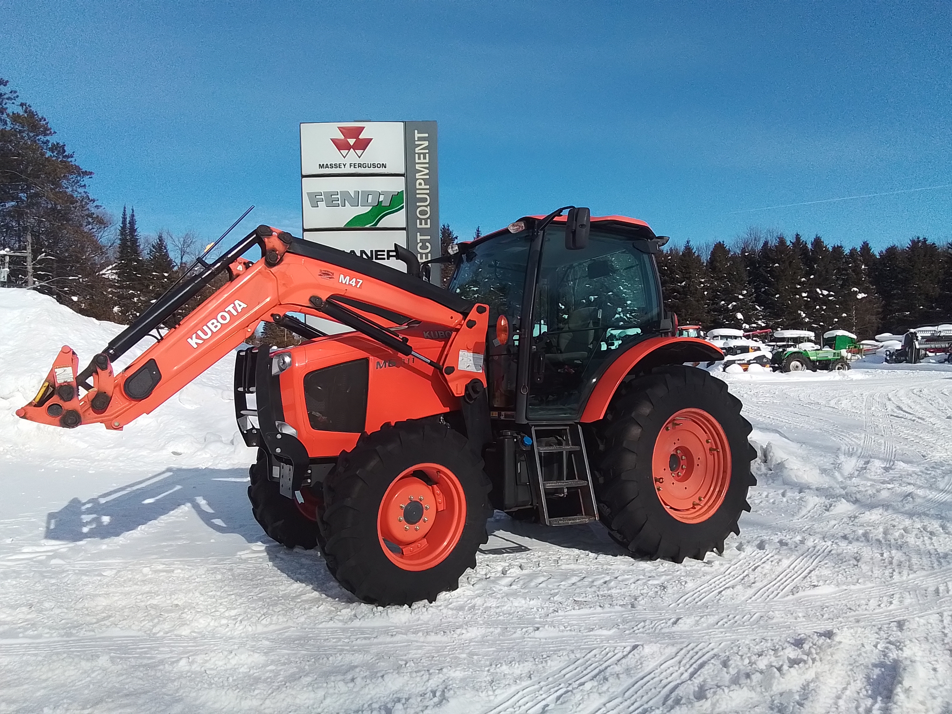 2019 Kubota M6-111DTCC-F Tractor