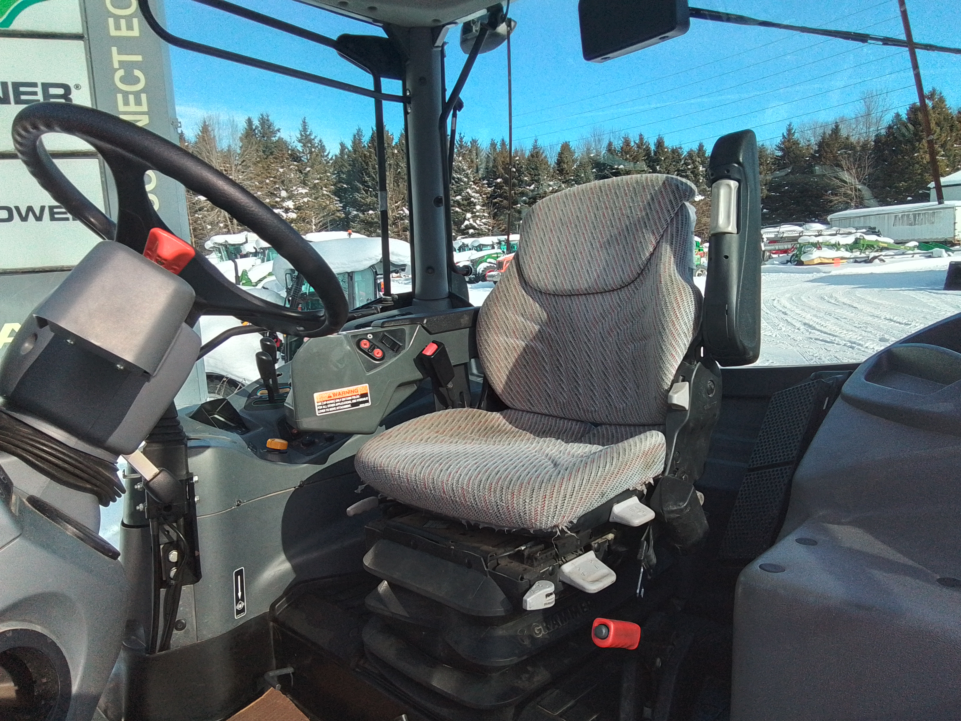 2019 Kubota M6-111DTCC-F Tractor