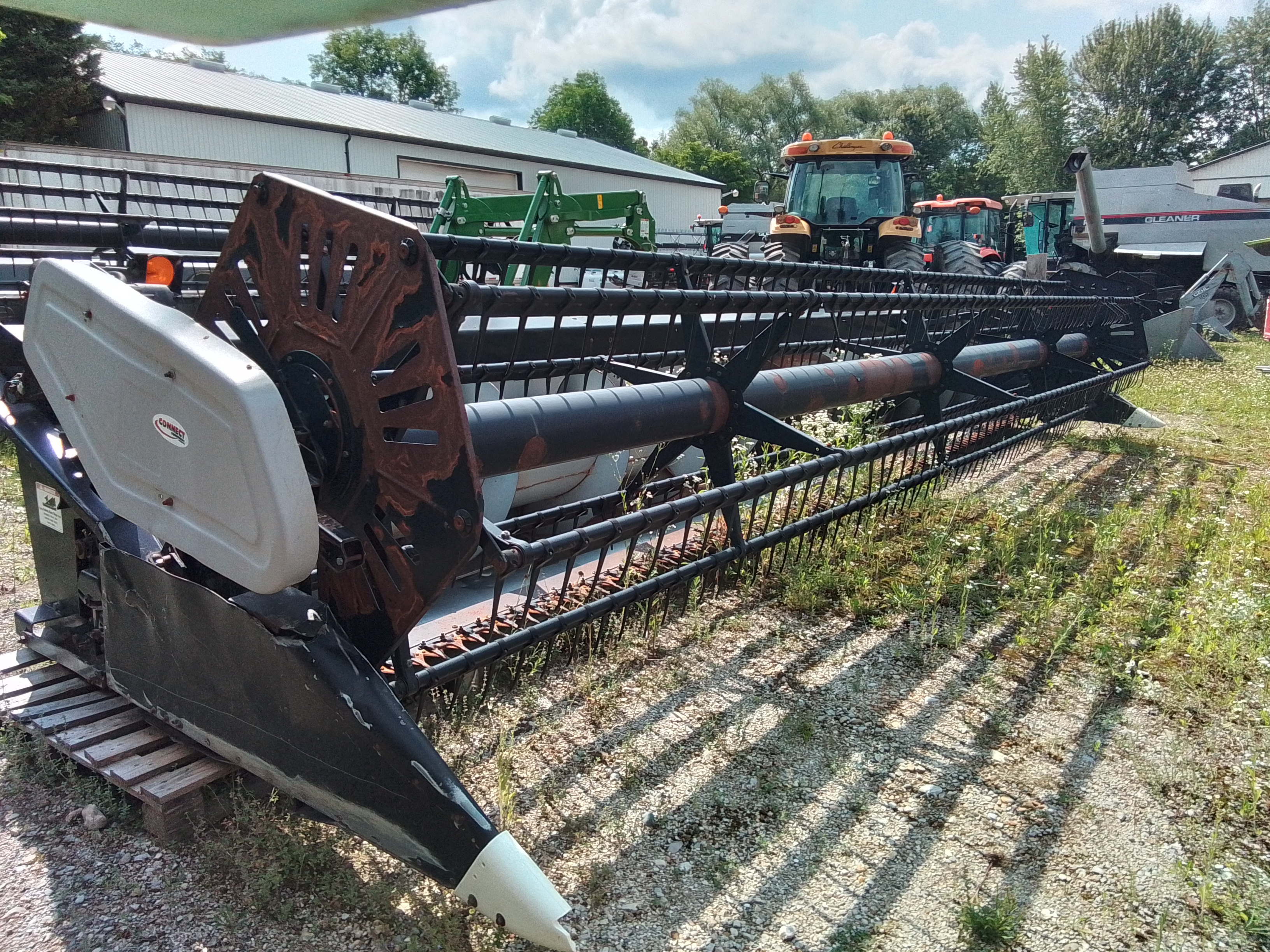 2000 Gleaner 800F25 Misc