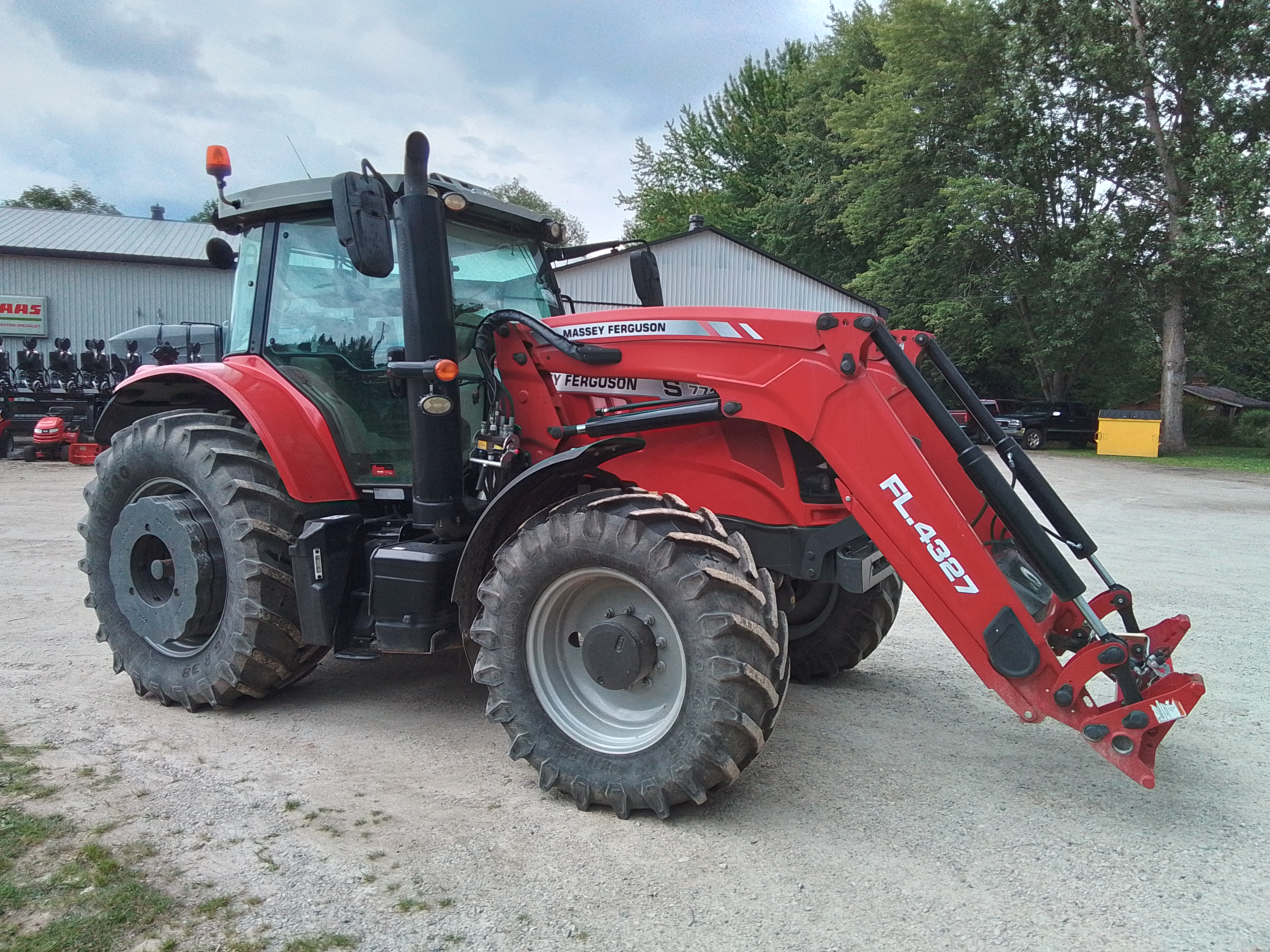 2019 Massey Ferguson 7718S Tractor