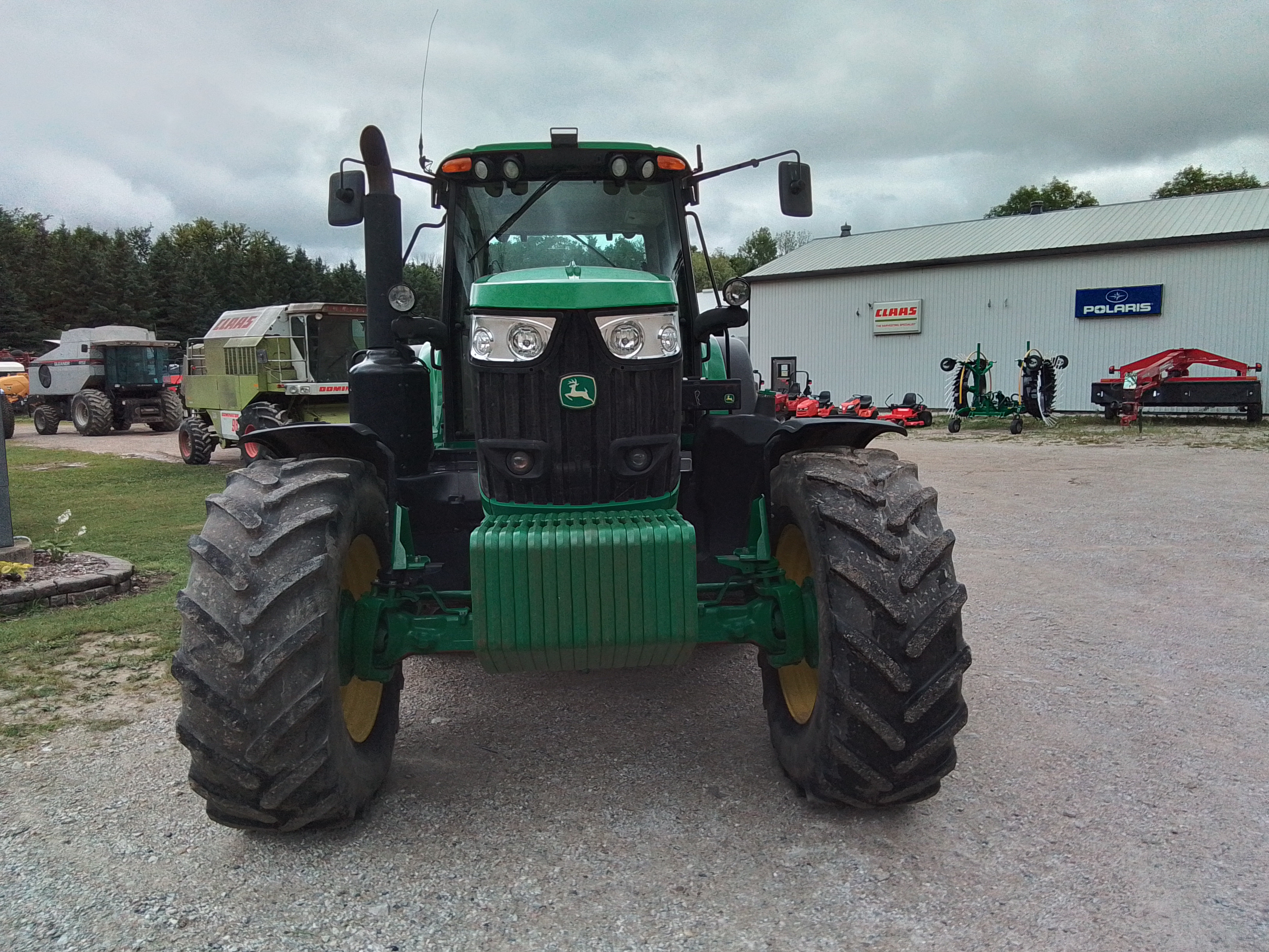 2016 John Deere 6195M Tractor