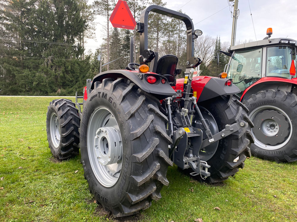 Massey Ferguson 6712 Tractor