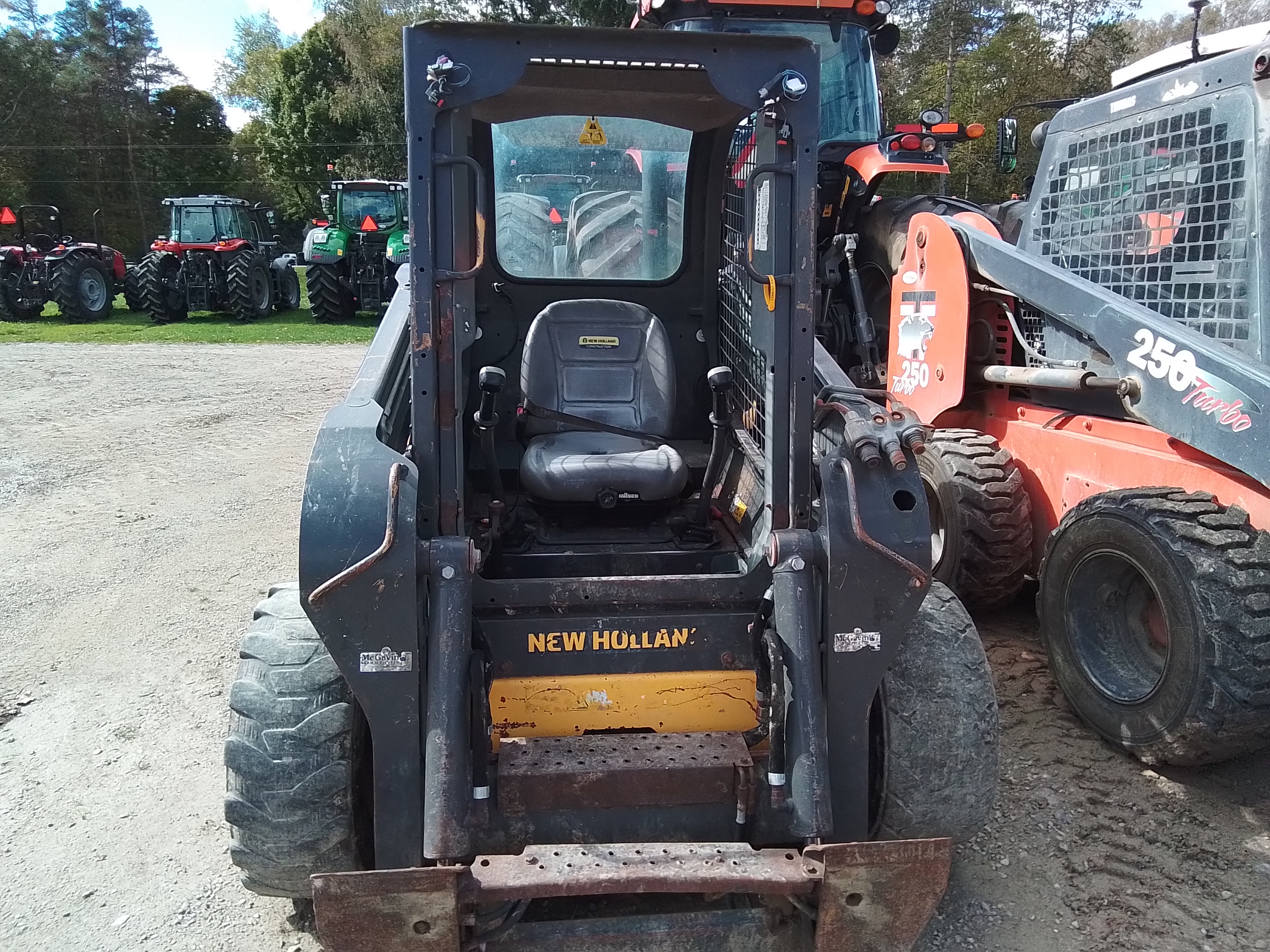 2014 New Holland L220 Skid Steer Loader