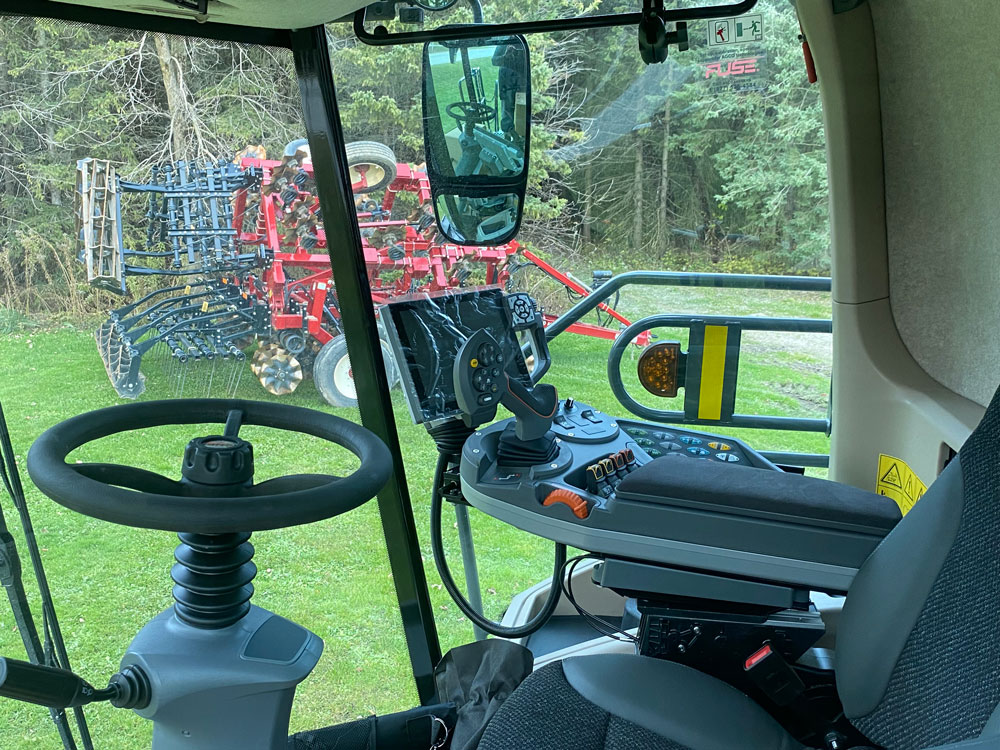 2023 Gleaner S96 Combine