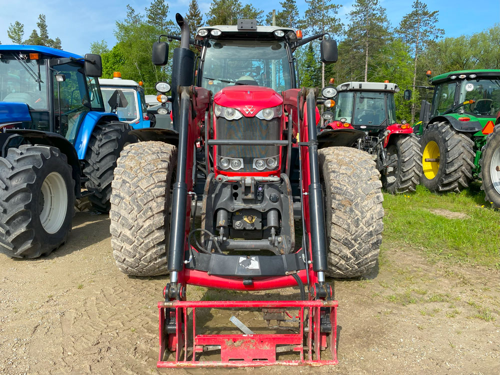 2012 Massey Ferguson 7620 Tractor