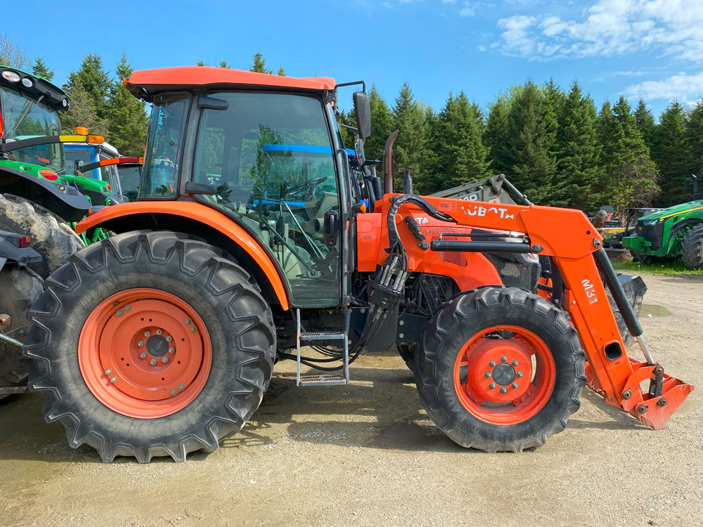 2013 Kubota M9960HD Tractor