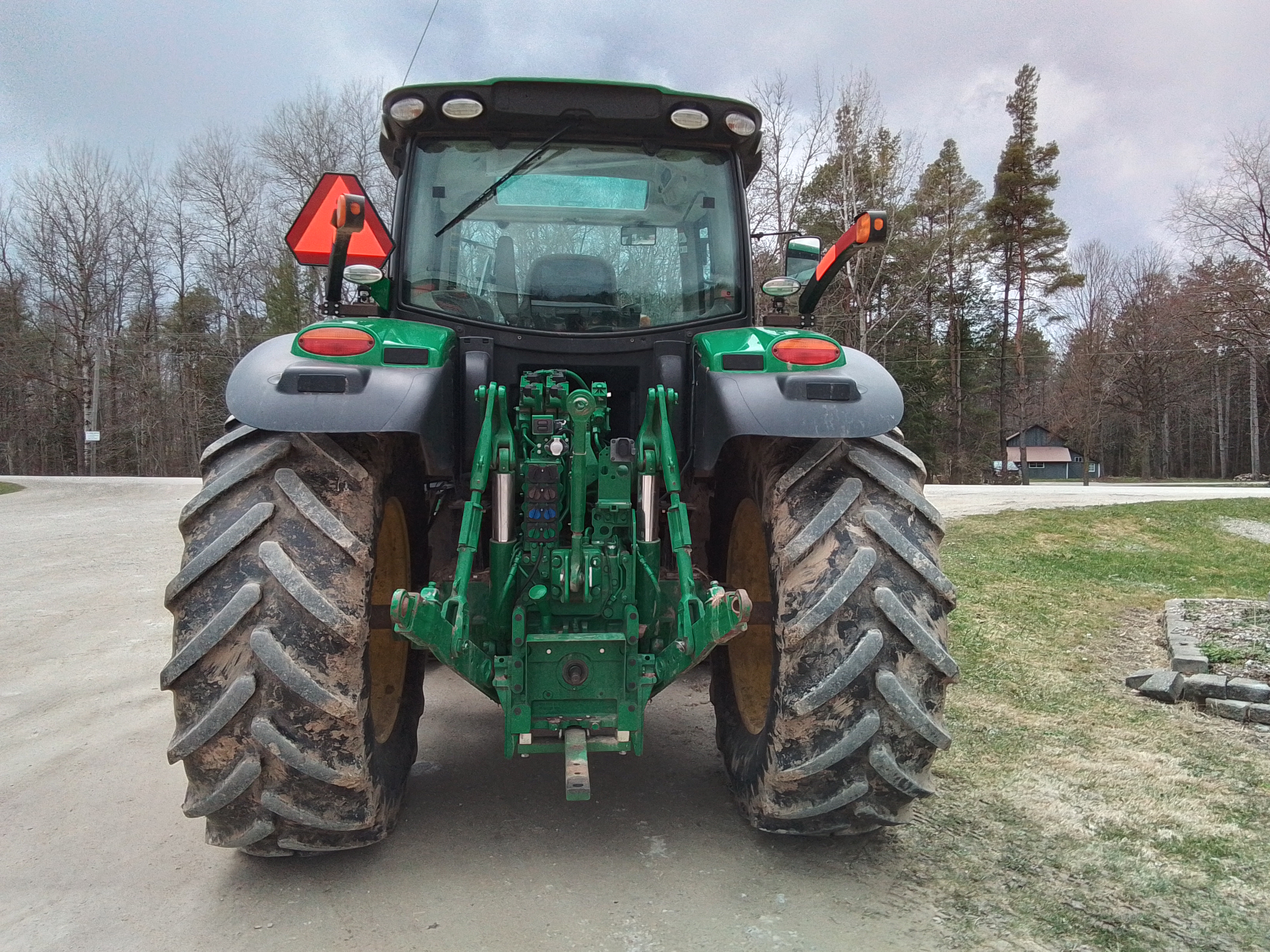 2016 John Deere 6175R Tractor