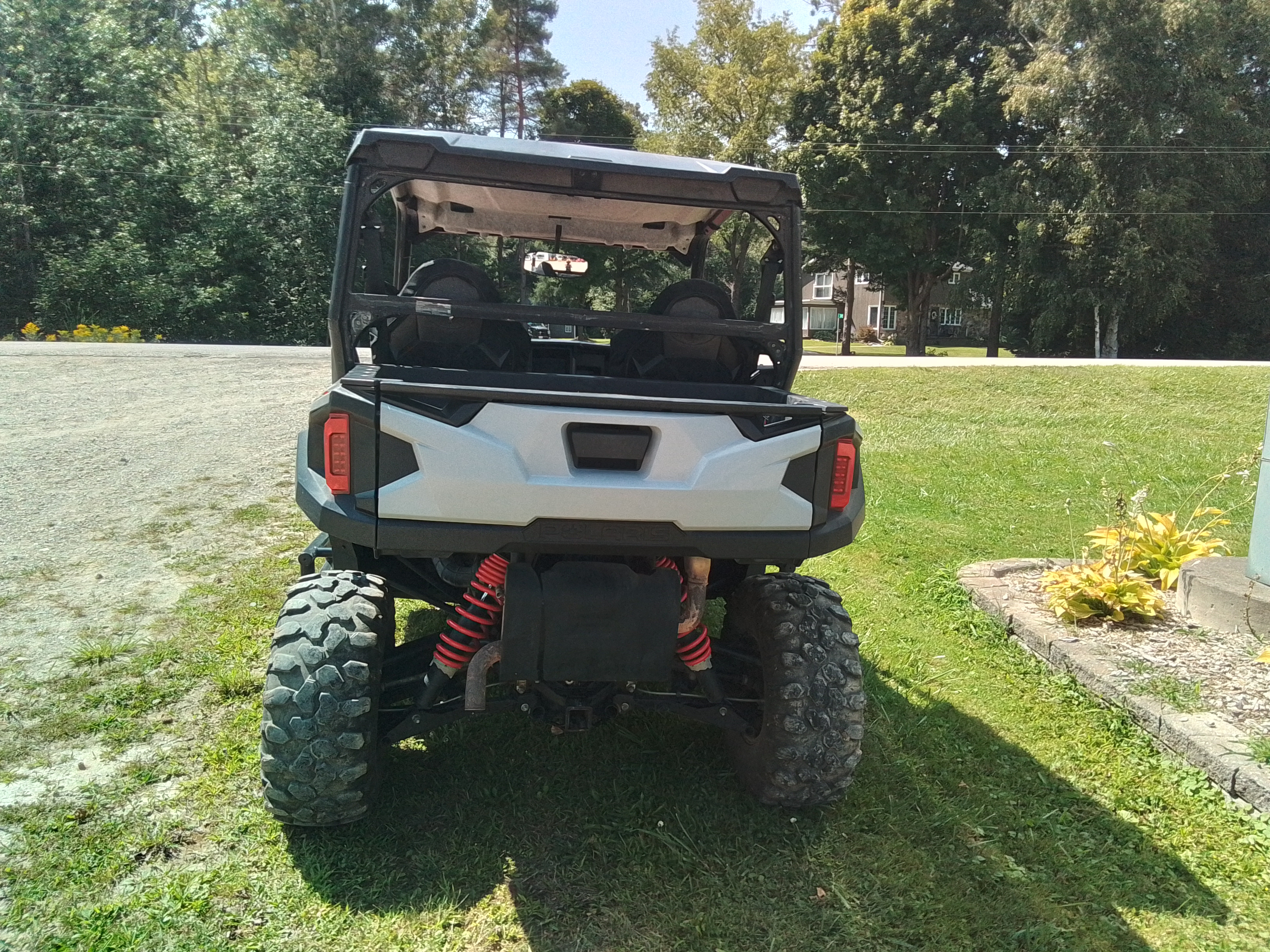 Polaris 1K ATV