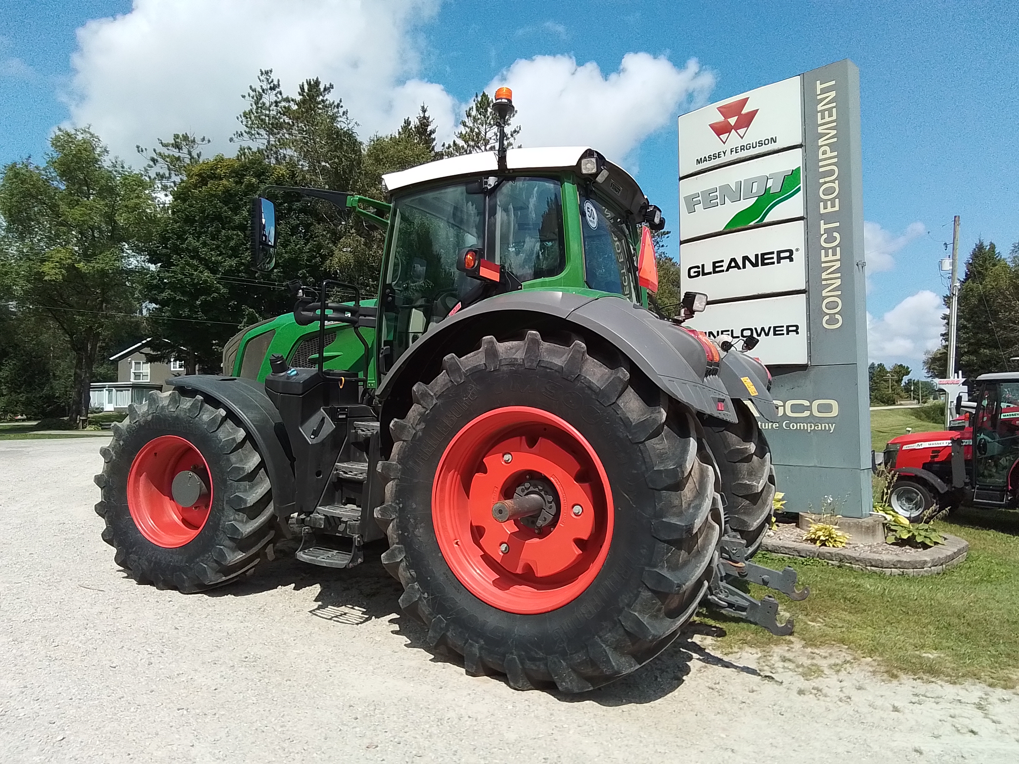 2021 Fendt 822S4 Tractor