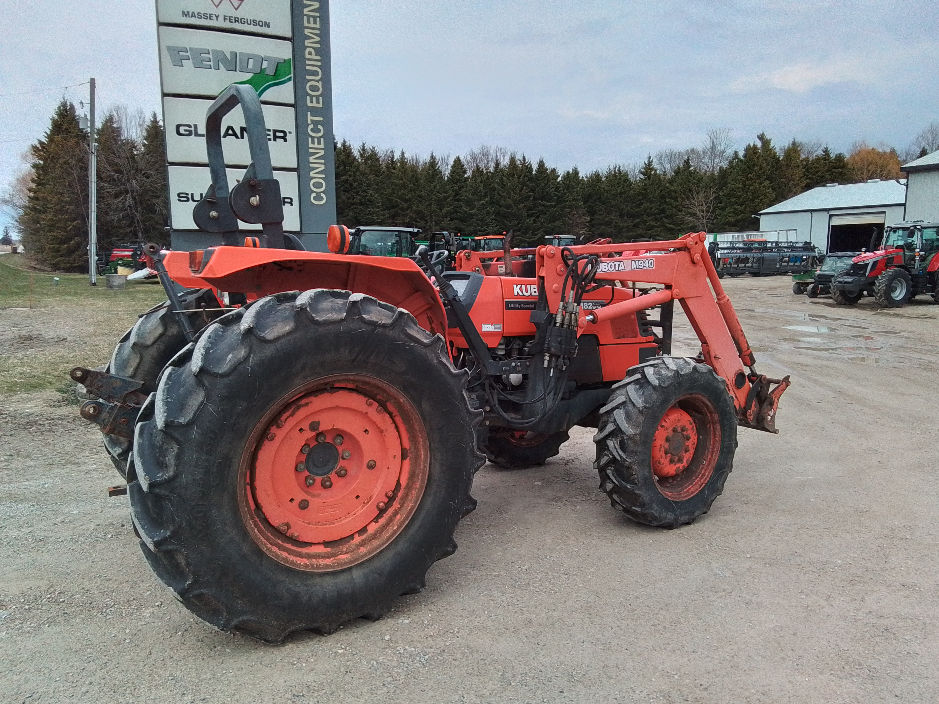2009 Kubota M8200 Tractor