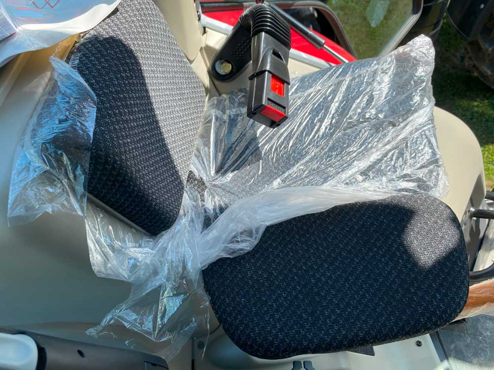 Massey Ferguson 7S.165 Tractor