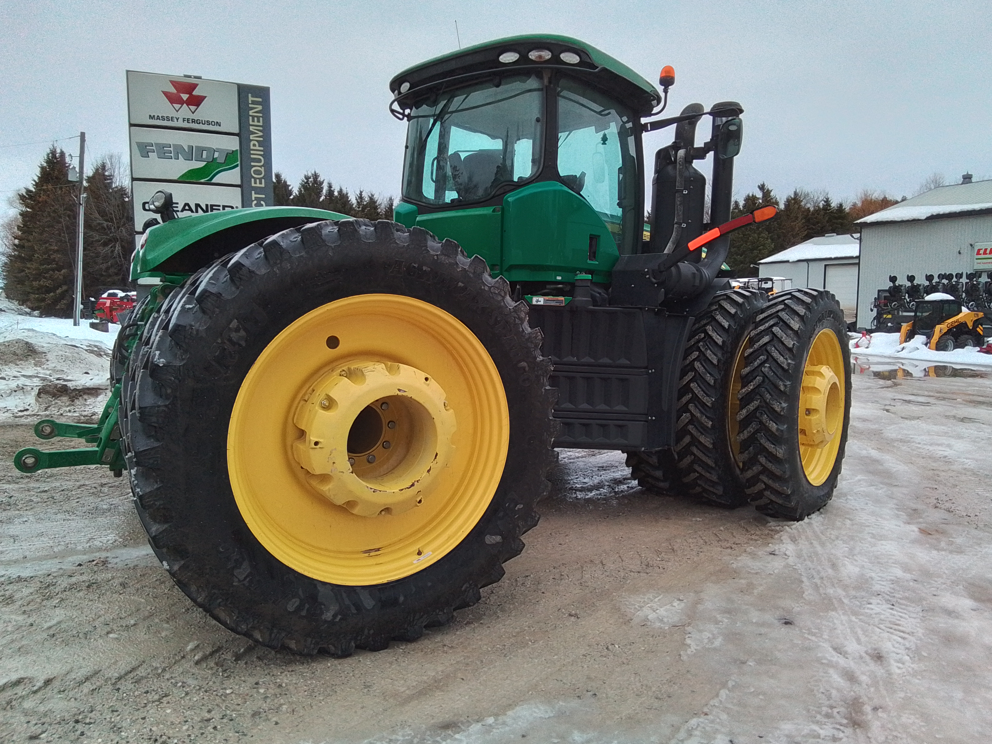 2013 John Deere 9360R Tractor